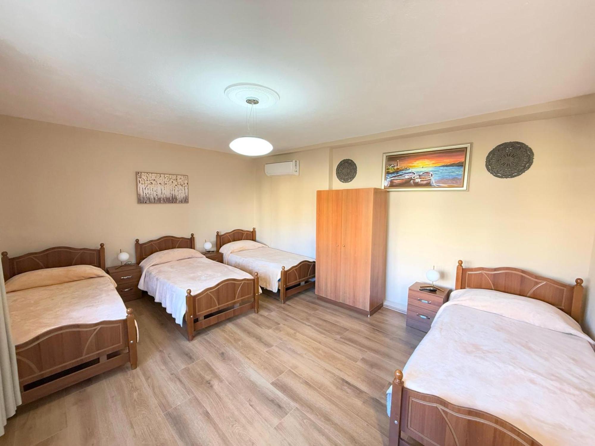 Shkodra Guest House & Trips Exterior photo